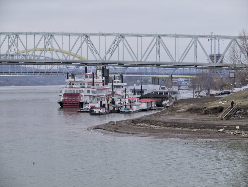 Covington, Paddlewheel Steamer